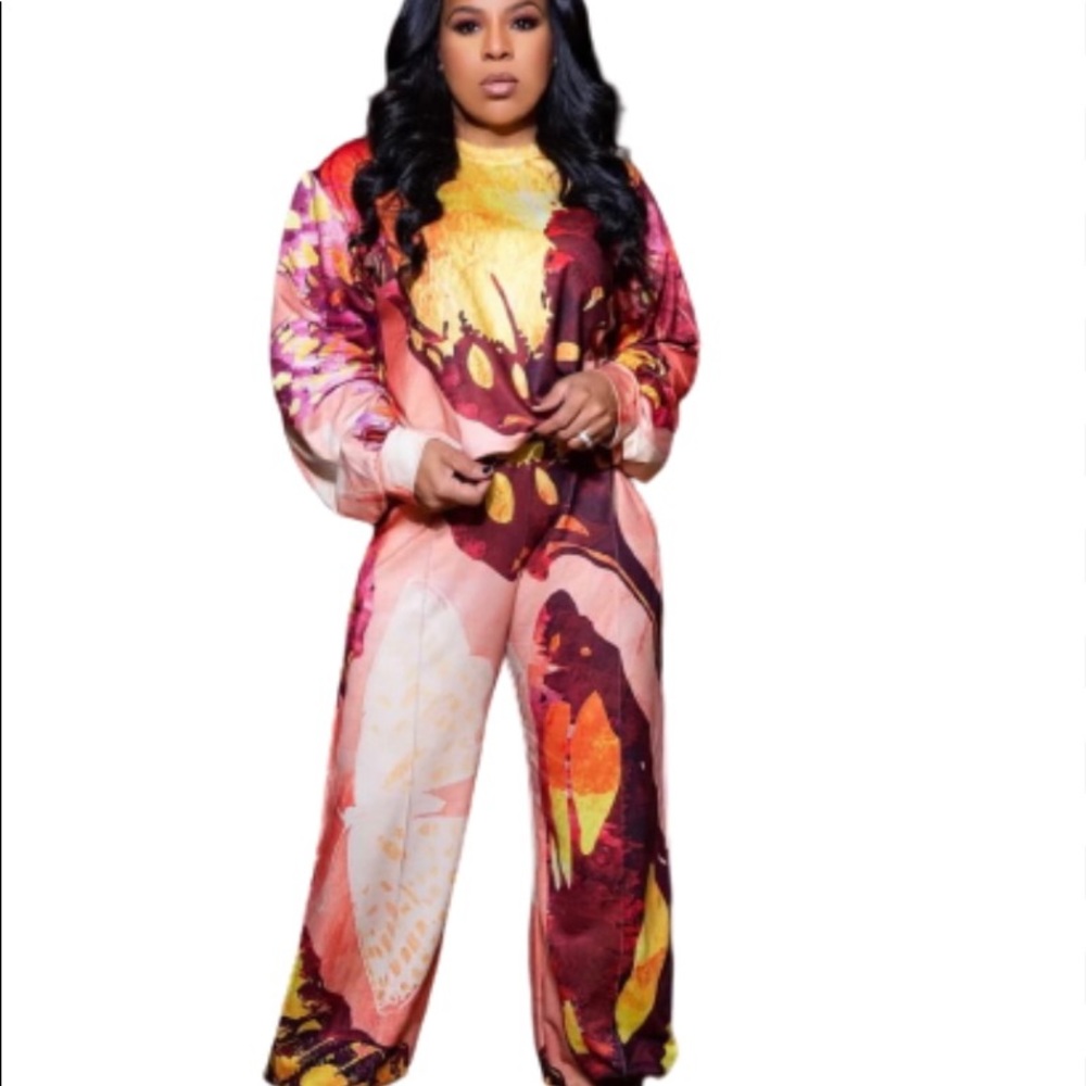 Two piece set.